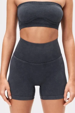 Contouring Seamless Bandeau