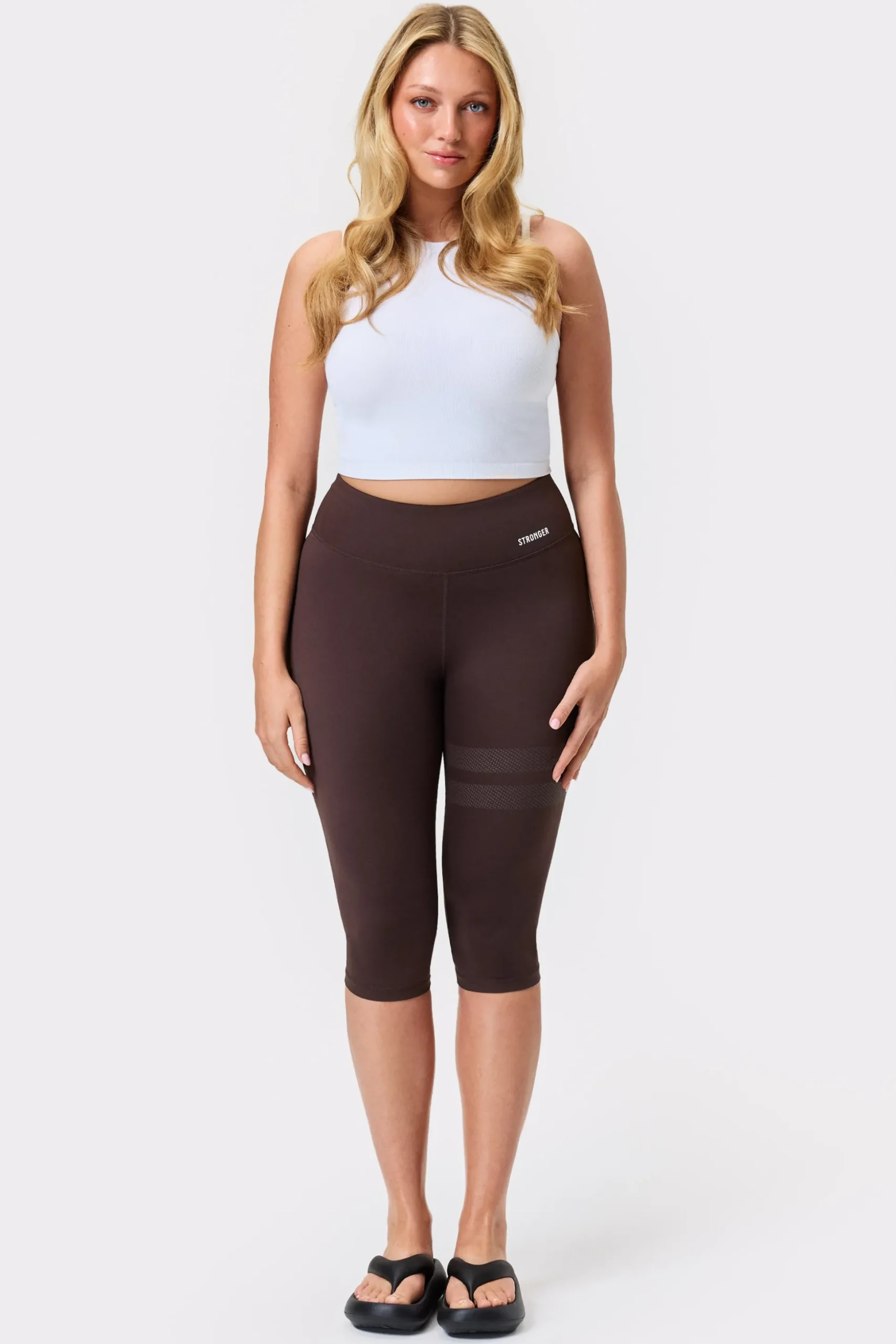 Signature Capri Tights