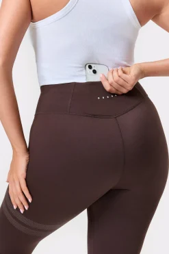 Signature Capri Tights