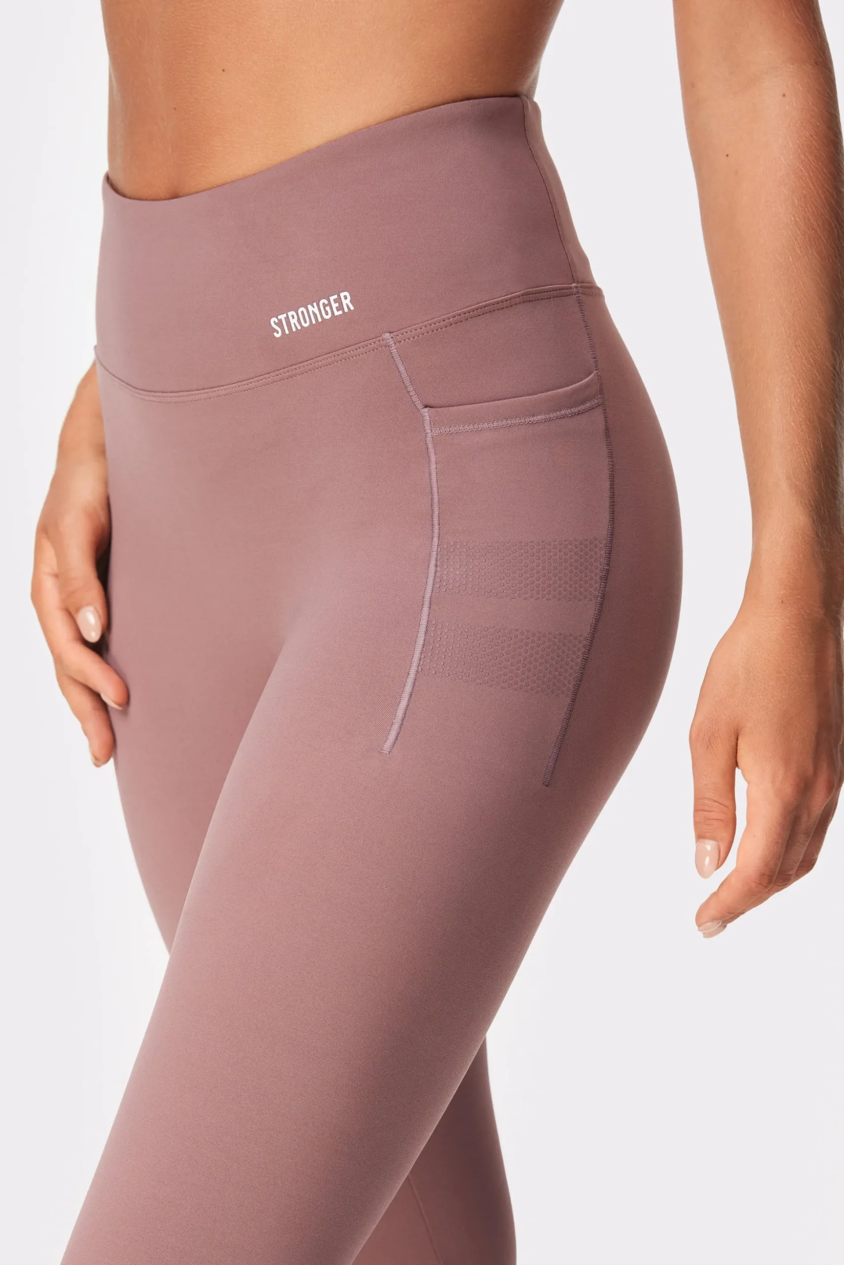 Signature Pocket Tights