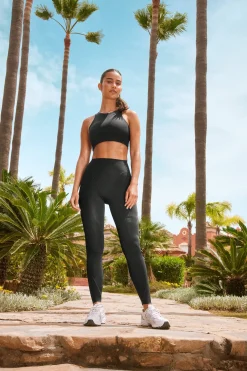 Sleek Contouring Tights