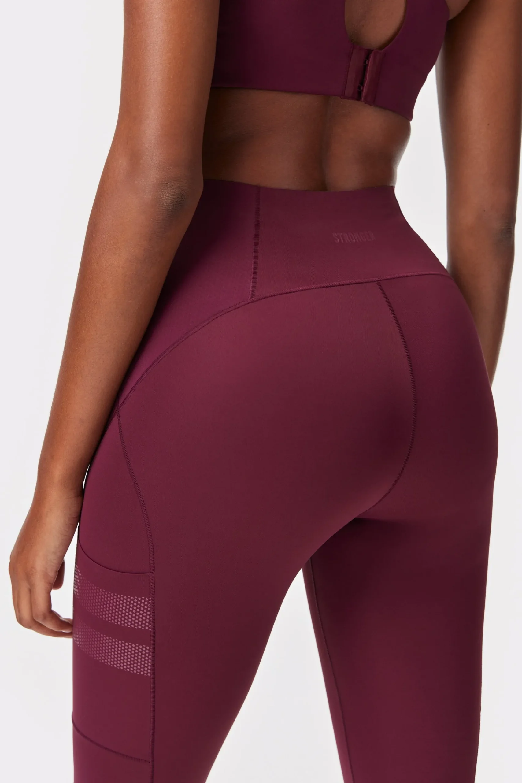 Sleek Pocket Tights