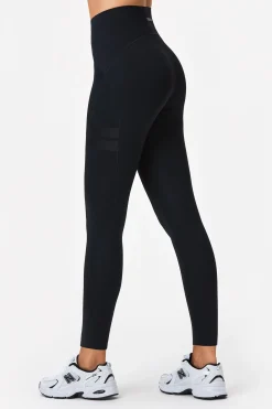 Sleek Pocket Tights