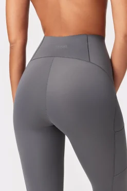 Sleek Pocket Tights