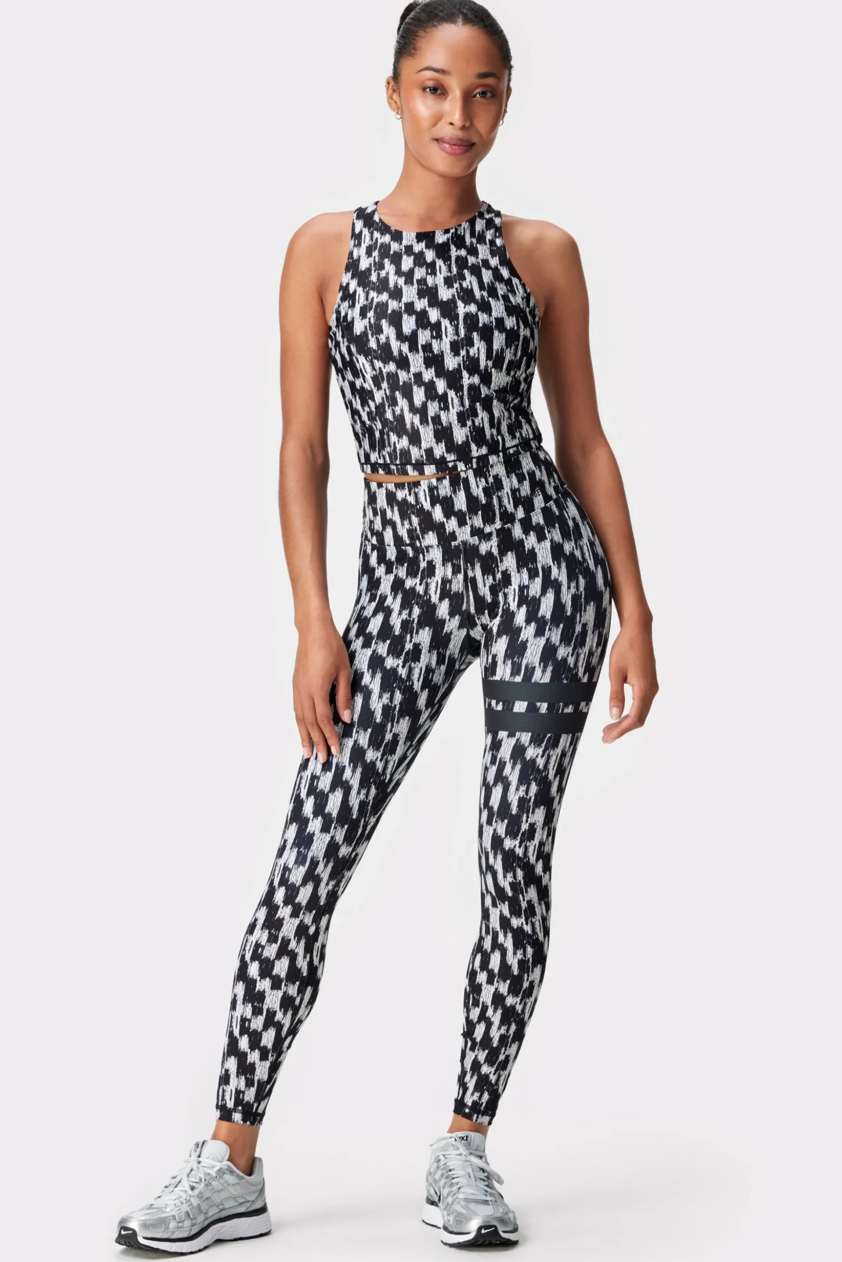Smooth Cropped Tanktop